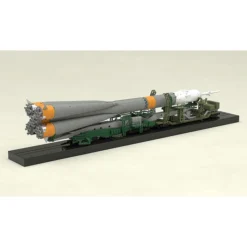 GOOD SMILE COMPANY Soyuz Rocket & Transport Train 1/150 Scale Plastic Model (Re-run) -Kotobukiye Shop 41bcfc44a37147da82ee661e9a8e12d0.jpg